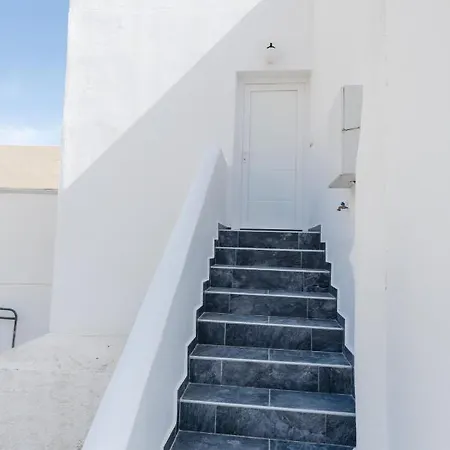 Aislin House Kamári