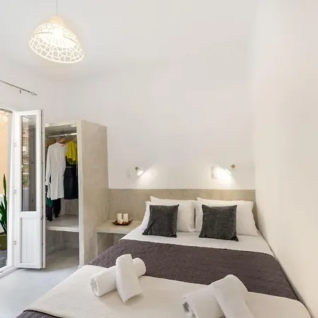 Aislin House Semesterbostad Kamári