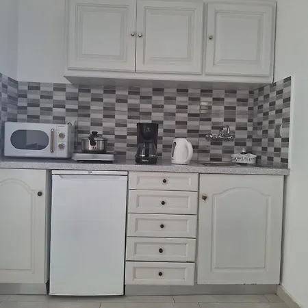 Aislin House Tatil Evi
