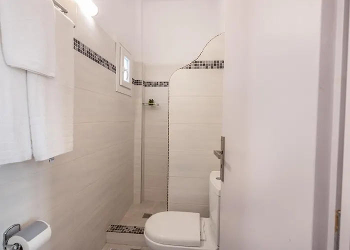 בית נופש Aislin House Kamári