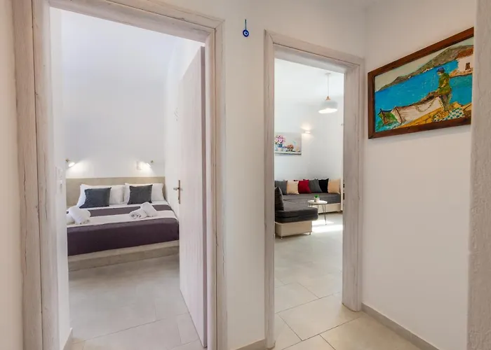 Holiday home Aislin House *