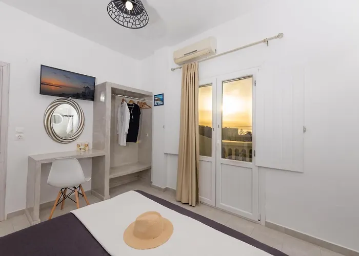 Aislin House Holiday home Kamari (Santorini)